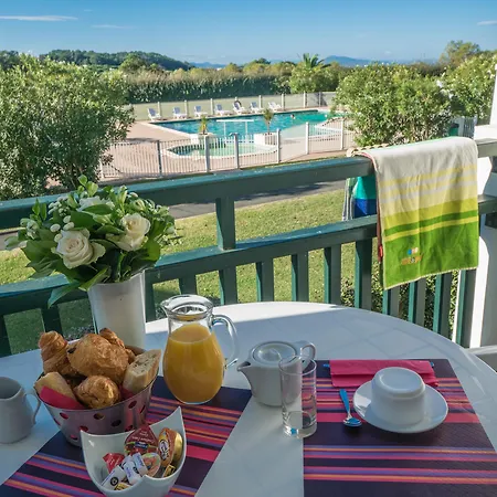 & Golf Ilbarritz Aparthotel