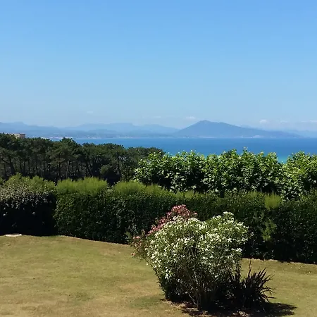 Aparthotel & Golf Ilbarritz 4*