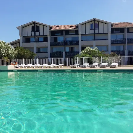 & Golf Ilbarritz Aparthotel