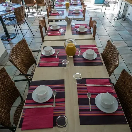 & Golf Ilbarritz Apart Otel