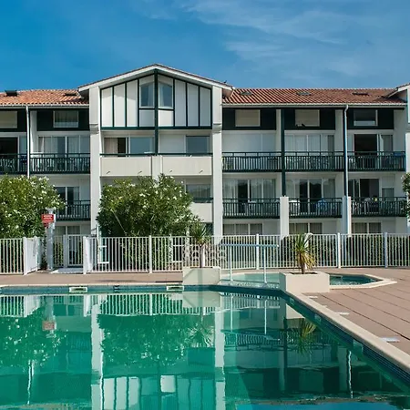 & Golf Ilbarritz Aparthotel Bidart