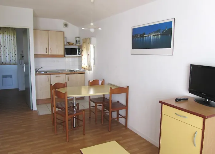 & Golf Ilbarritz Aparthotel 4*