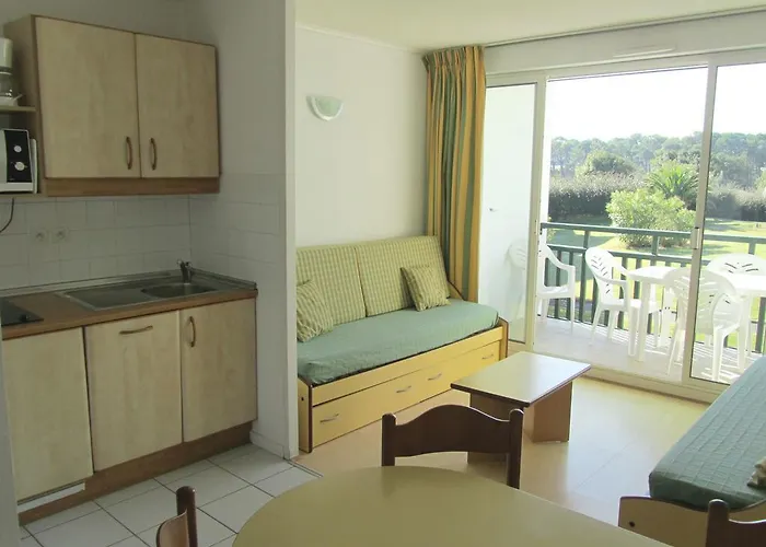 & Golf Ilbarritz Aparthotel 4*