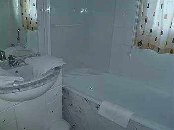 & Golf Ilbarritz Aparthotel 4*